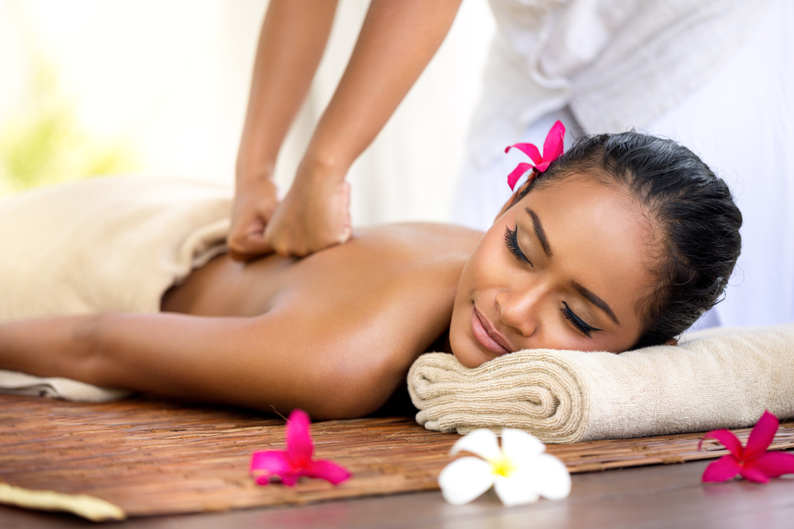 Balinese massage in spa environment